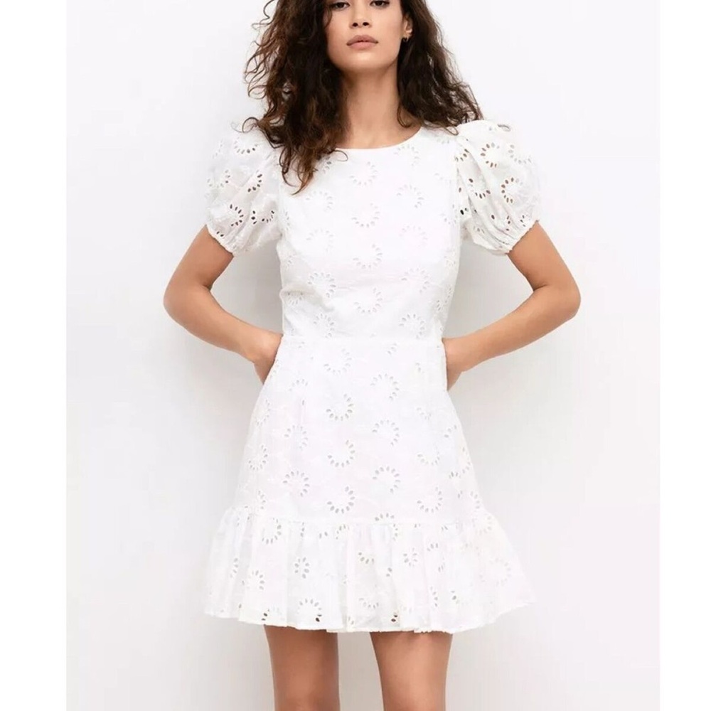 Yumi Kim White Eyelet Alicia mini dress - Size Small
